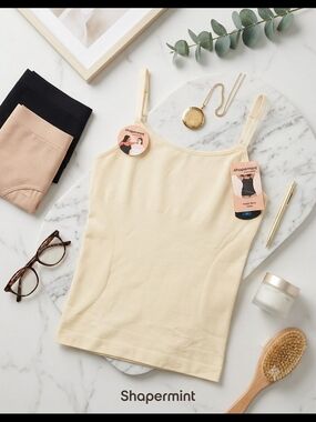 Shapermint Cream Scoop Neck Camisole